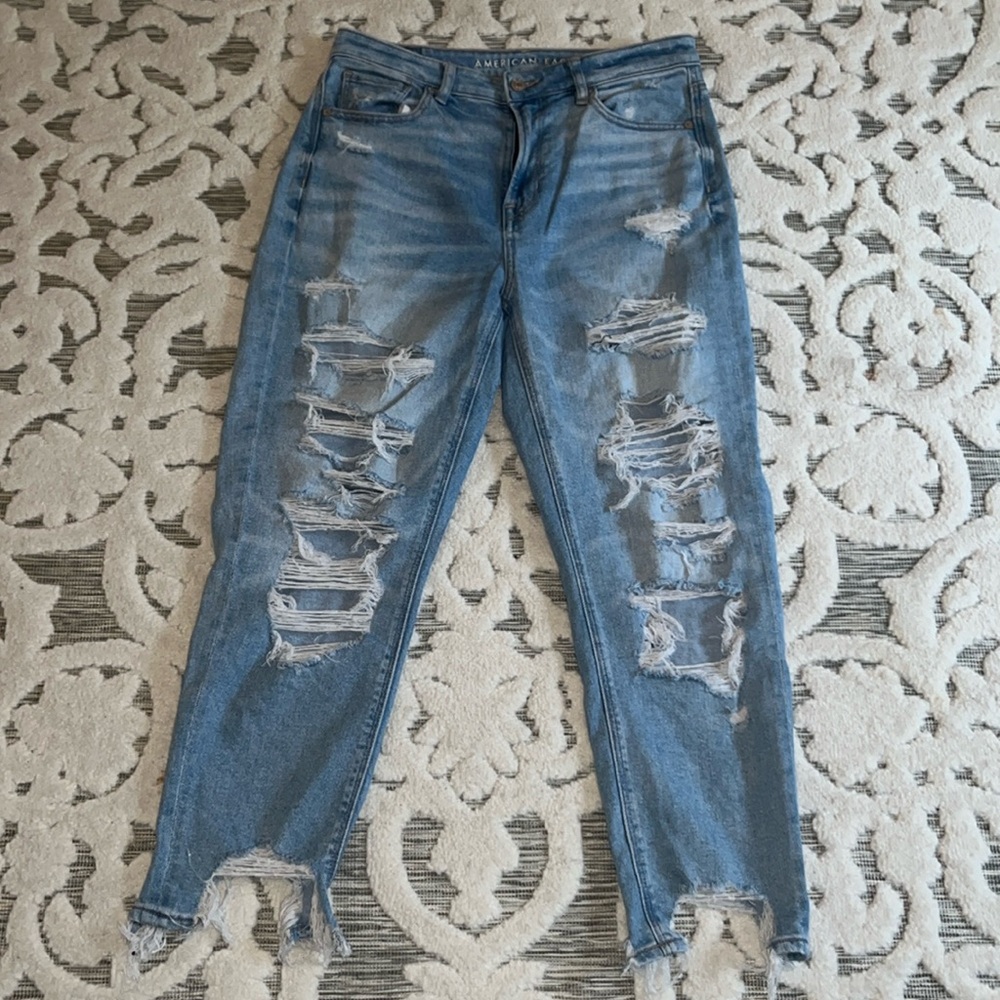 American Eagle Mom Jean stretch 8 short